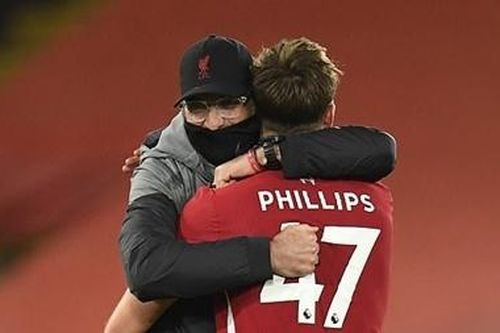 Liverpool chiếm ngôi đầu, HLV Jurgen Klopp ca ngợi ai?