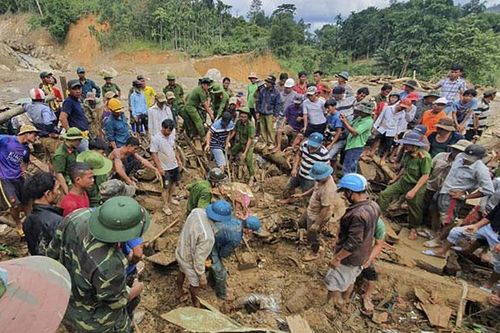 Khẩn trương khắc phục hậu quả mưa bão, chủ động ứng phó với bão Goni