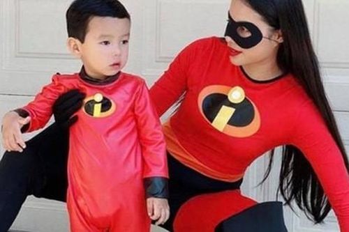 Ở Mỹ, Phạm Hương và con trai hóa trang cool ngầu mừng Halloween