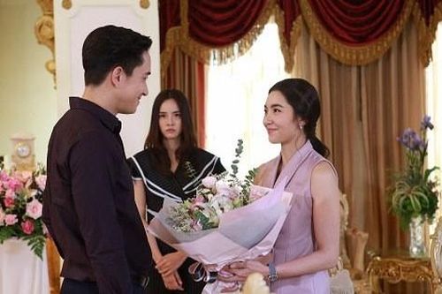 Thấy chiếc nhẫn kim cương trong túi của chồng, tôi ngỡ sẽ được nhận món quà khủng mà không biết đó lại là bi kịch