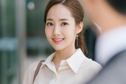 Đã bao giờ bạn tự hỏi: 'Tại sao sau bao năm đi làm, mình mãi dậm chân tại chỗ?'