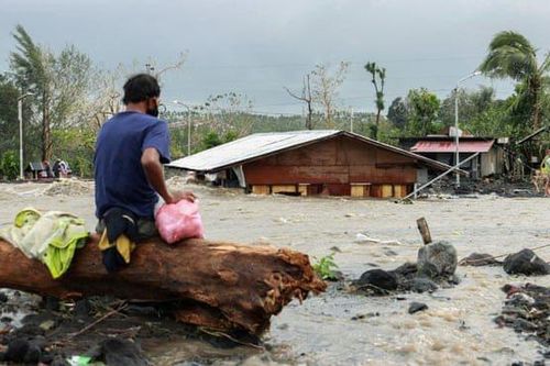 Ít nhất 10 người thiệt mạng vì bão Goni ở Philippines