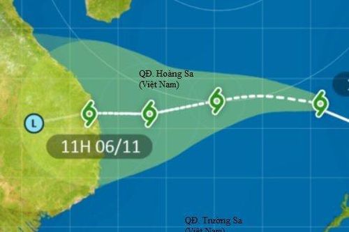 Bão số 10 tăng cấp trở lại