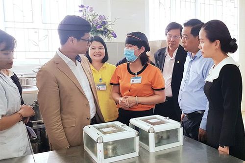 Đảm bảo an toàn thực phẩm trong trường học tại quận Hoàn Kiếm