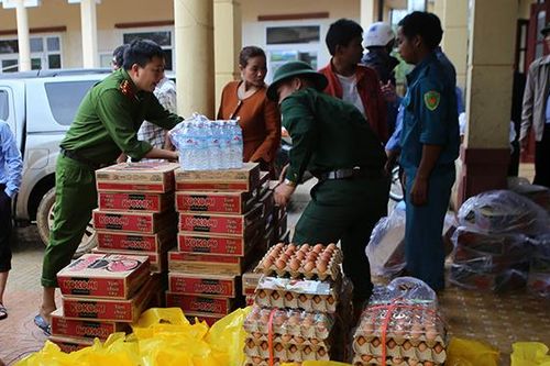 Chào tuần mới: Lan tỏa tinh thần '… rách cho thơm'