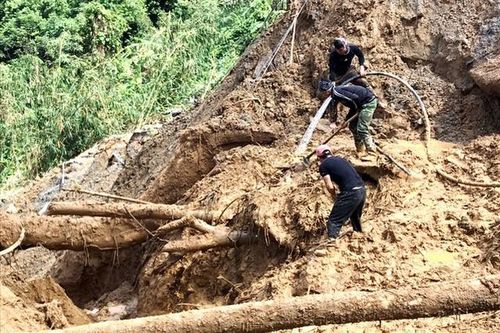 Vụ sạt lở ở Phước Sơn: Phát hiện thêm 2 thi thể, trong đó có 1 trẻ em