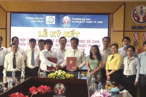 Trường ĐH địa phương: Sáp nhập, liên kết có dễ tồn tại?