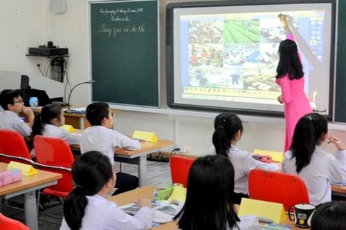 Thái Bình: Triển khai các giải pháp giáo dục thông minh ở nơi có điều kiện