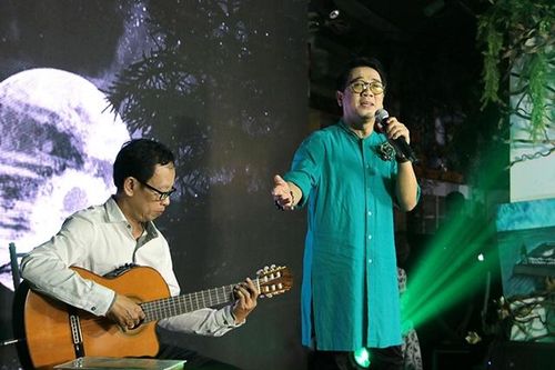 Đêm văn nghệ quyên góp hơn 2,3 tỷ đồng hướng về đồng bào miền Trung