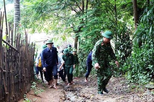 Nghệ An đề nghị Quân khu 4 hỗ trợ dân khắc phục hậu quả mưa lũ