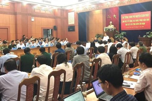 Nỗ lực khắc phục sự cố lưới điện miền Trung do bão số 9 được đánh giá cao