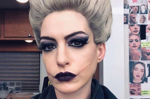Anne Hathaway phát hiện đang mang thai trước khi quay 'The Witches' 2020