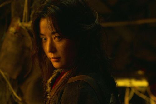 'Kingdom 2' tung teaser đầu tiên cho tập đặc biệt - 'Mợ chảnh' Jeon Ji Hyun là nữ chính