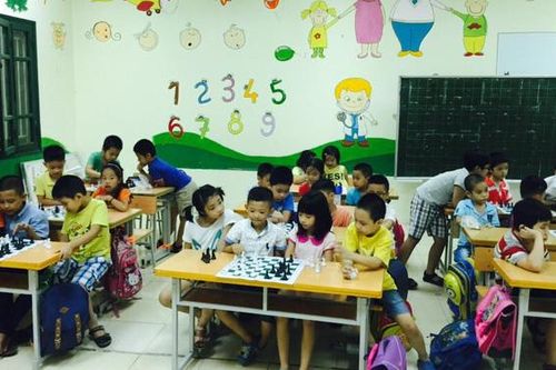 Cần có chính sách hạn chế hoặc cấm các cơ sở được nạo hút thai