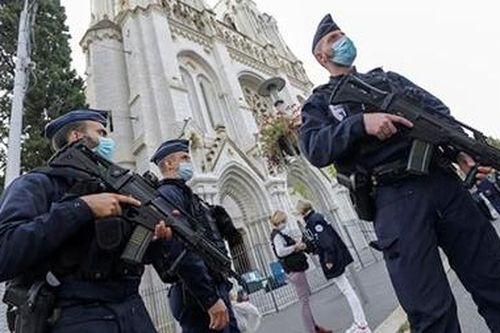 Pháp: 'Cơn bão' của ông Macron