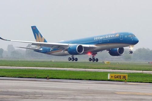 Hành khách táy máy đốt lửa trên máy bay bị phạt 2 triệu đồng
