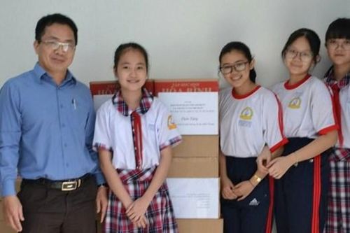 Nhiều cơ quan, tổ chức và cá nhân hướng về đồng bào miền Trung