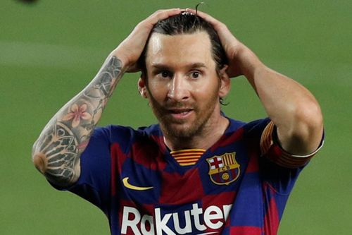 Barcelona gặp khó nếu cầu thủ không giảm lương