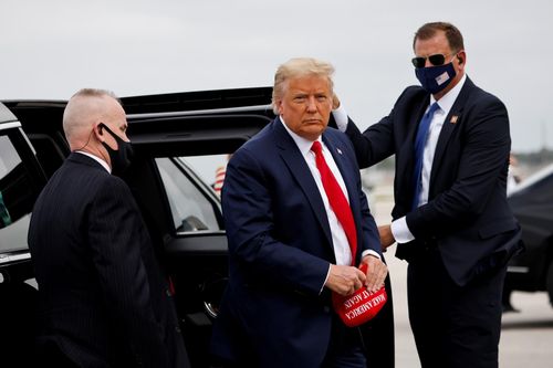 Tổng thống Trump đoán mình được 306 phiếu đại cử tri