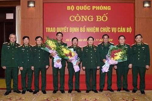 Bộ Quốc phòng công bố, trao quyết định bổ nhiệm chức vụ cán bộ