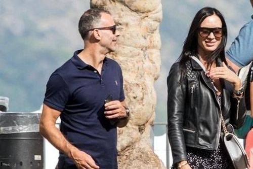 Ryan Giggs bị bắt vì tình nghi hành hung bạn gái