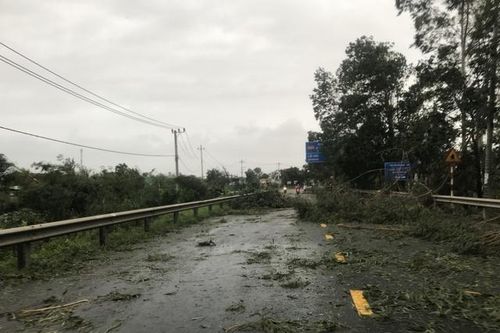 Ứng phó bão số 10, Quảng Nam kiên quyết sơ tán dân trước 11 giờ ngày 4/11