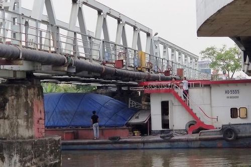 Vụ tàu đâm biến dạng cầu ở Hải Phòng: Xem xét trách nhiệm đơn vị điều tiết đường sông