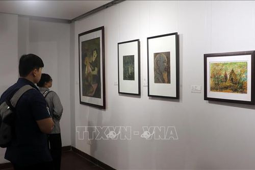 Triển lãm đồ họa gây quỹ ủng hộ đồng bào miền Trung