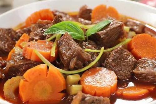 Thêm chút nguyên liệu này, đảm bảo không dùng nồi áp suất thịt bò hầm vẫn mềm ngon