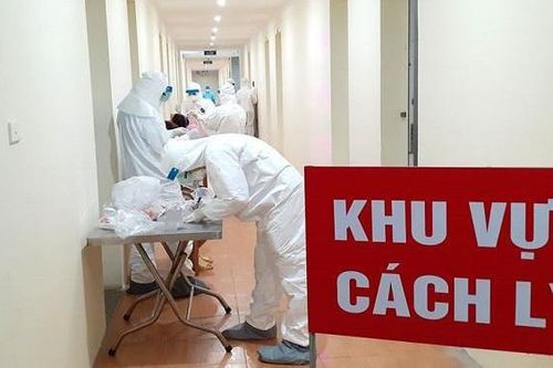 Thêm 10 người nhập cảnh từ Nga và Angola nhiễm Covid-19