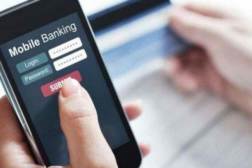 Các yếu tố ảnh hưởng đến khách hàng cá nhân khi chấp nhận dịch vụ Mobile banking tại thành phố Hồ Chí Minh