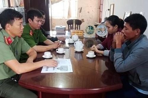 Triệu tập hai 'cư dân mạng' đăng hoang tin