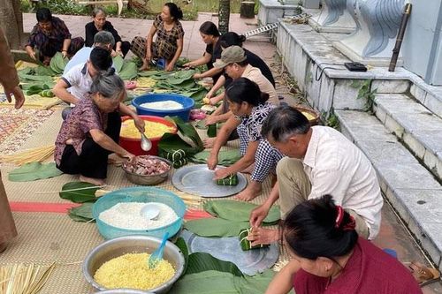 Hà Nội: Thêm những chuyến xe nghĩa tình tới miền Trung