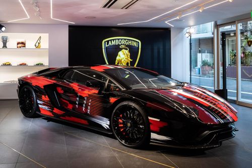 Lamborghini ra mắt Aventador S phiên bản độc nhất tại Nhật Bản