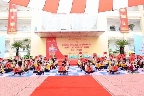 Quận Hoàng Mai: 100% trường học tham gia các cuộc thi tìm hiểu pháp luật