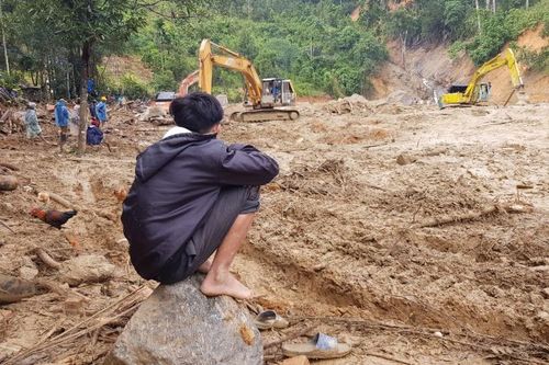 Tìm thấy thêm một thi thể nạn nhân vụ sạt lở đất tại Trà Leng