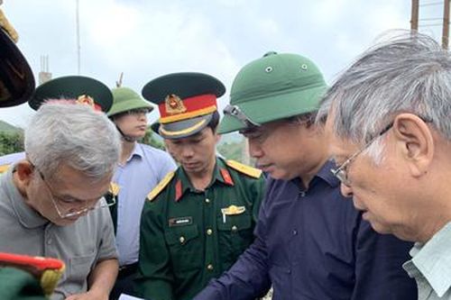 Xây dựng bản đồ dự báo khu vực sạt lở, đưa vào quy hoạch