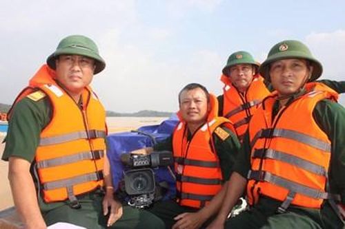 Cảm ơn vì đã giúp đỡ đồng đội của chúng tôi!