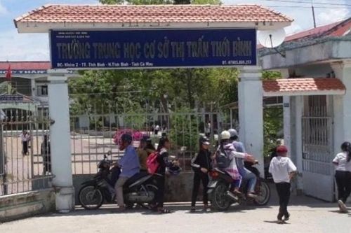 Cà Mau: Hàng chục học sinh bất ngờ ngất xỉu tại trường