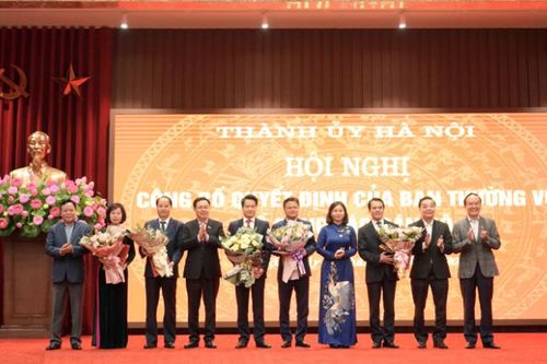 Hà Nội công bố các quyết định về công tác cán bộ