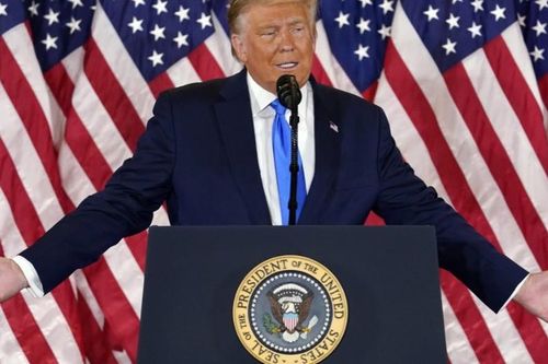 Ông Trump tuyên bố chiến thắng, phe Biden không chấp nhận