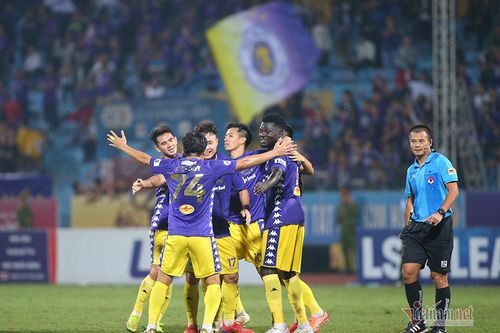 Sài Gòn vỡ mộng vô địch V-League, HLV Vũ Tiến Thành nói gì?