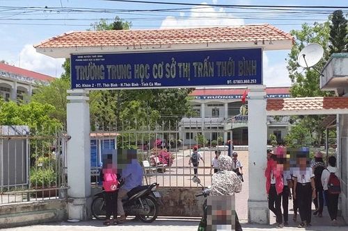Nguyên nhân vụ hàng loạt học sinh khó thở, ngất xỉu ở Cà Mau