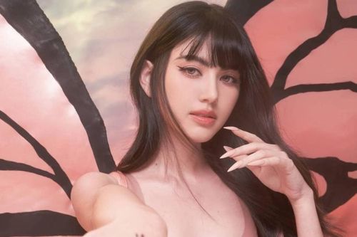 'Ma nữ' xinh đẹp nhất Thái Lan chính thức cán mốc 12 triệu người theo dõi trên Instagram