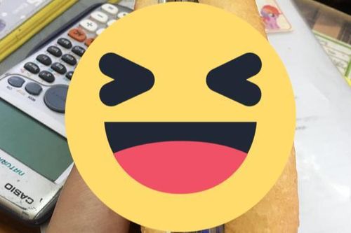 Ổ bánh mì có nhân kỳ lạ, đúng chuẩn 'made in' học trò