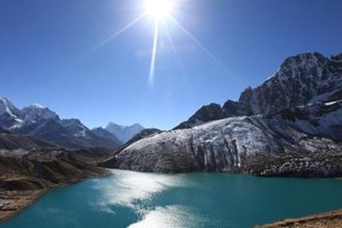 'Tác nhân không ngờ' khiến băng tan nhanh tại Himalaya