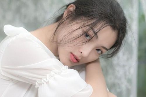 Bất ngờ với gương mặt được chọn đóng vai Diễm trong phim về nhạc sĩ Trịnh Công Sơn