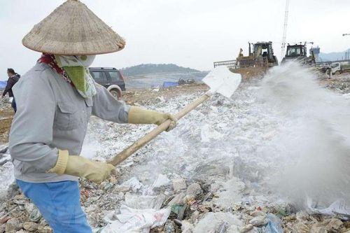 Nhiều giải pháp khắc phục ô nhiễm khu vực bãi rác Nam Sơn