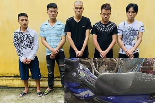 Giữa đường gặp cướp