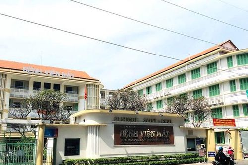 Bộ Công an khám xét Bệnh viện Mắt TP. HCM